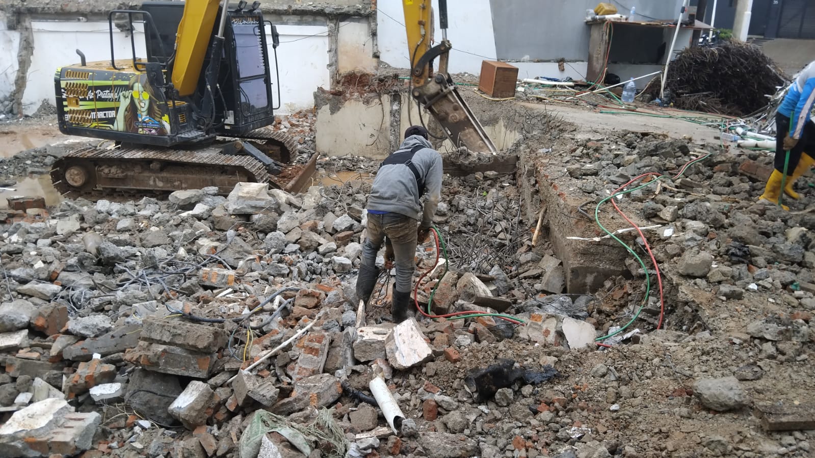Pentingnya Survei Lokasi Sebelum Pekerjaan Konstruksi